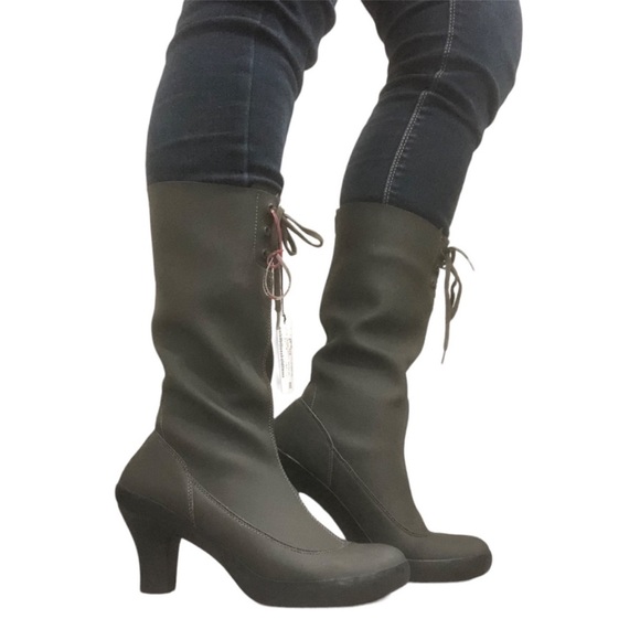 NWT Camper Heeled Rain Boots - Picture 3 of 12